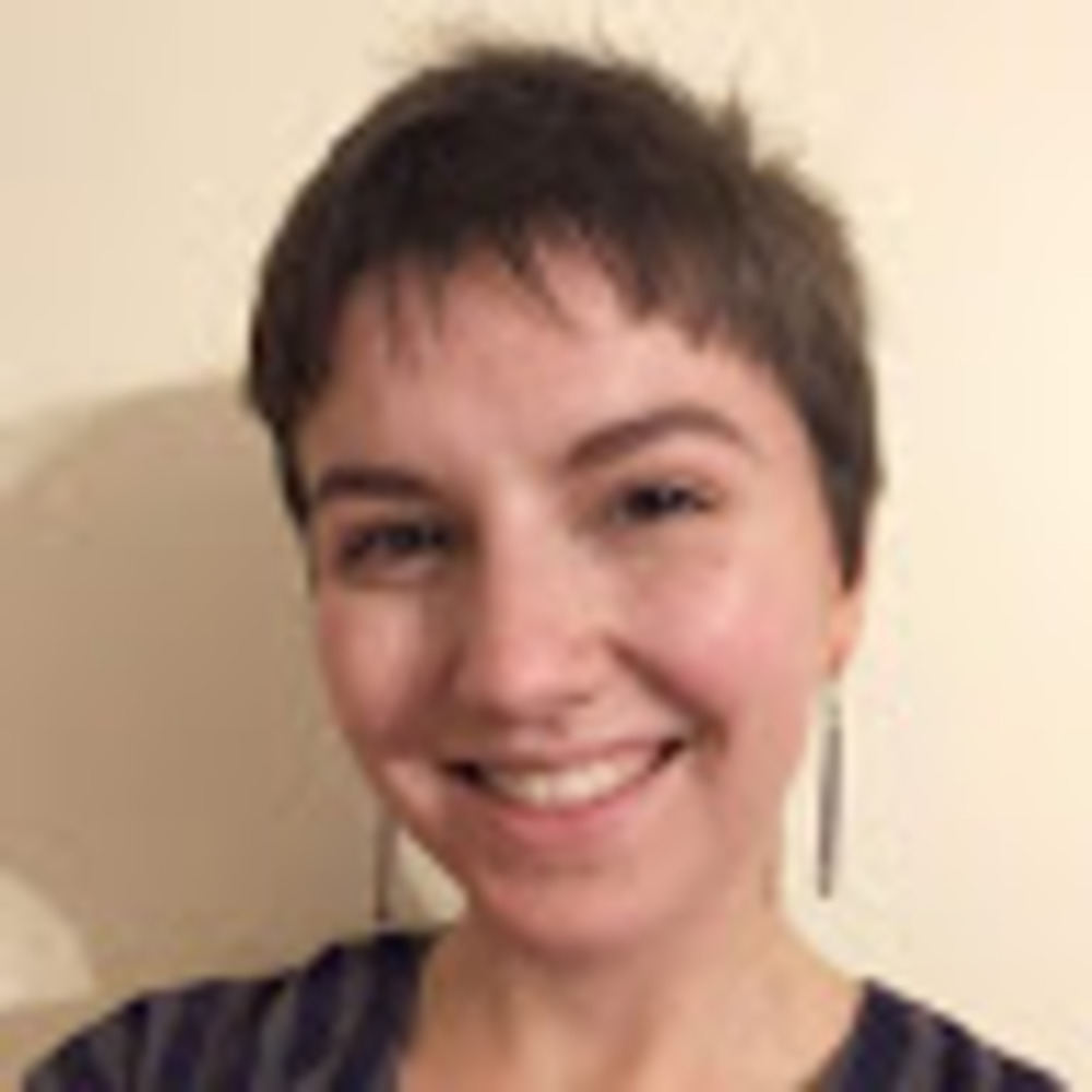 Meet your Posher, Elyse